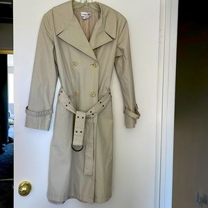 Lined trench coat